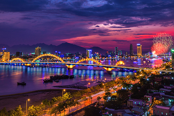 App Vietnam Airlines khuyến mãi vé máy bay giá rẻ đi Hà Nội Đà Nẵng