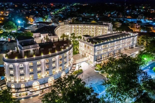 Khách sạn Silk Path Grand Hotel & Spa Huế