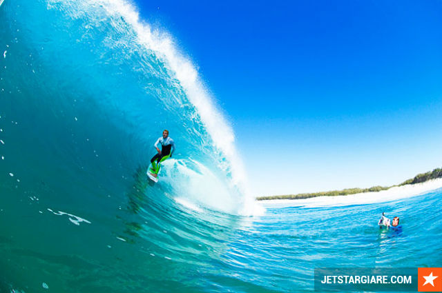 Cưỡi trên những ngọn sóng Vé máy bay Jetstargiare đi Gold Coast